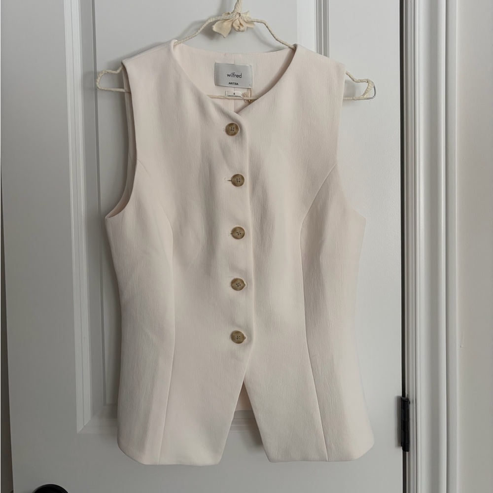 Aritzia Wilfred Light Birch Button-Up Regal Vest